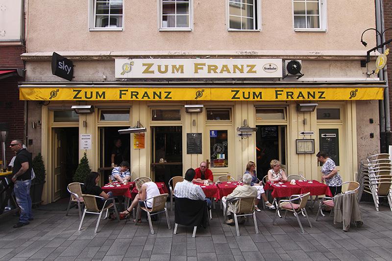 Burger & Pizza Zum Franz Restaurant Zum Franz :: www.altstadt-duesseldorf.de